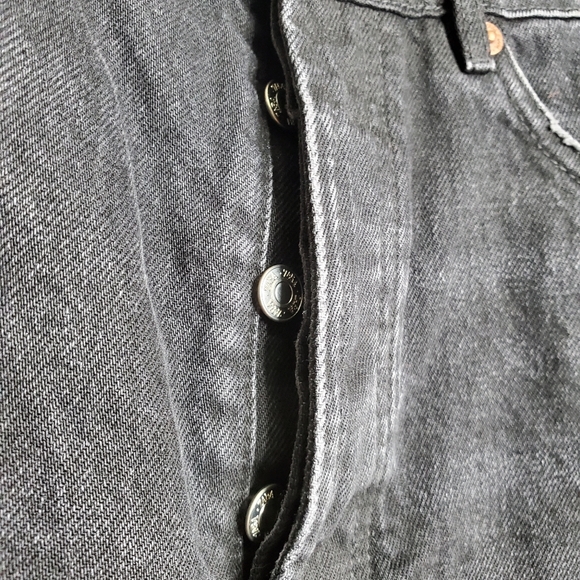 ZARA Washed Black Raw Cut Hem High Rise Cotton Denim Shorts Size 10 Button Fly - Picture 5 of 8